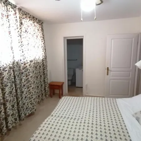 Castillo 5 Apartment *